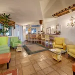 Hotel Grand In