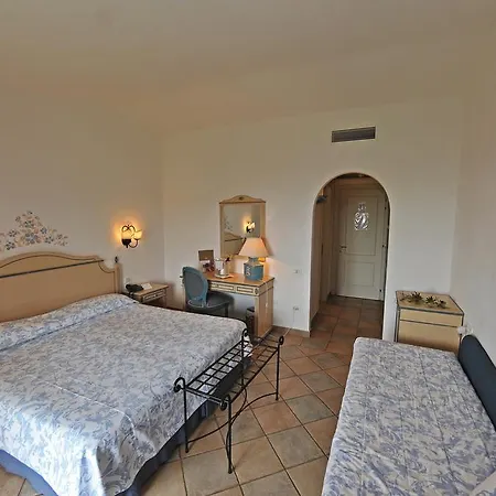 Grand In Hotel 4*
