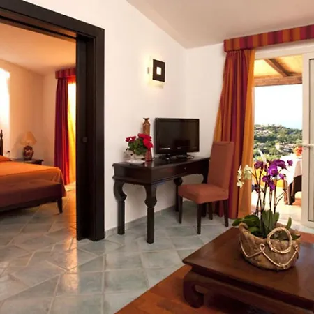 Grand In Ξενοδοχείο 4*