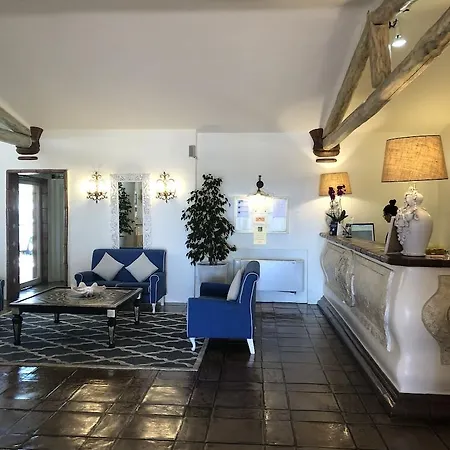 Grand In Отель 4*
