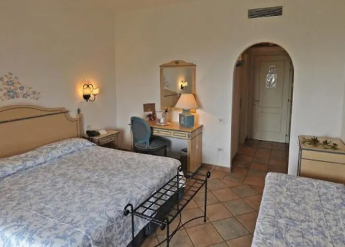 Grand In 4* Порто-Черво