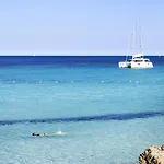 Ξενοδοχείο Grand In Πόρτο Τσέρβο