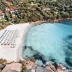 Grand In Πόρτο Τσέρβο