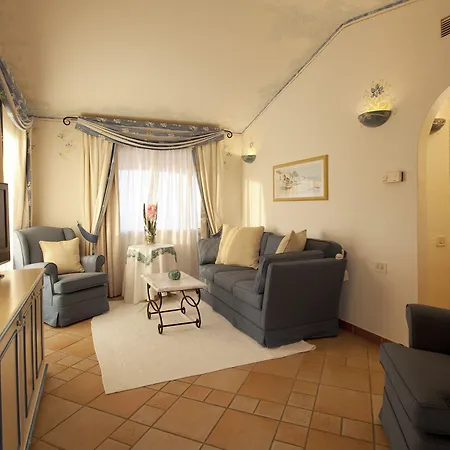 Hotel Grand In Porto Cervo